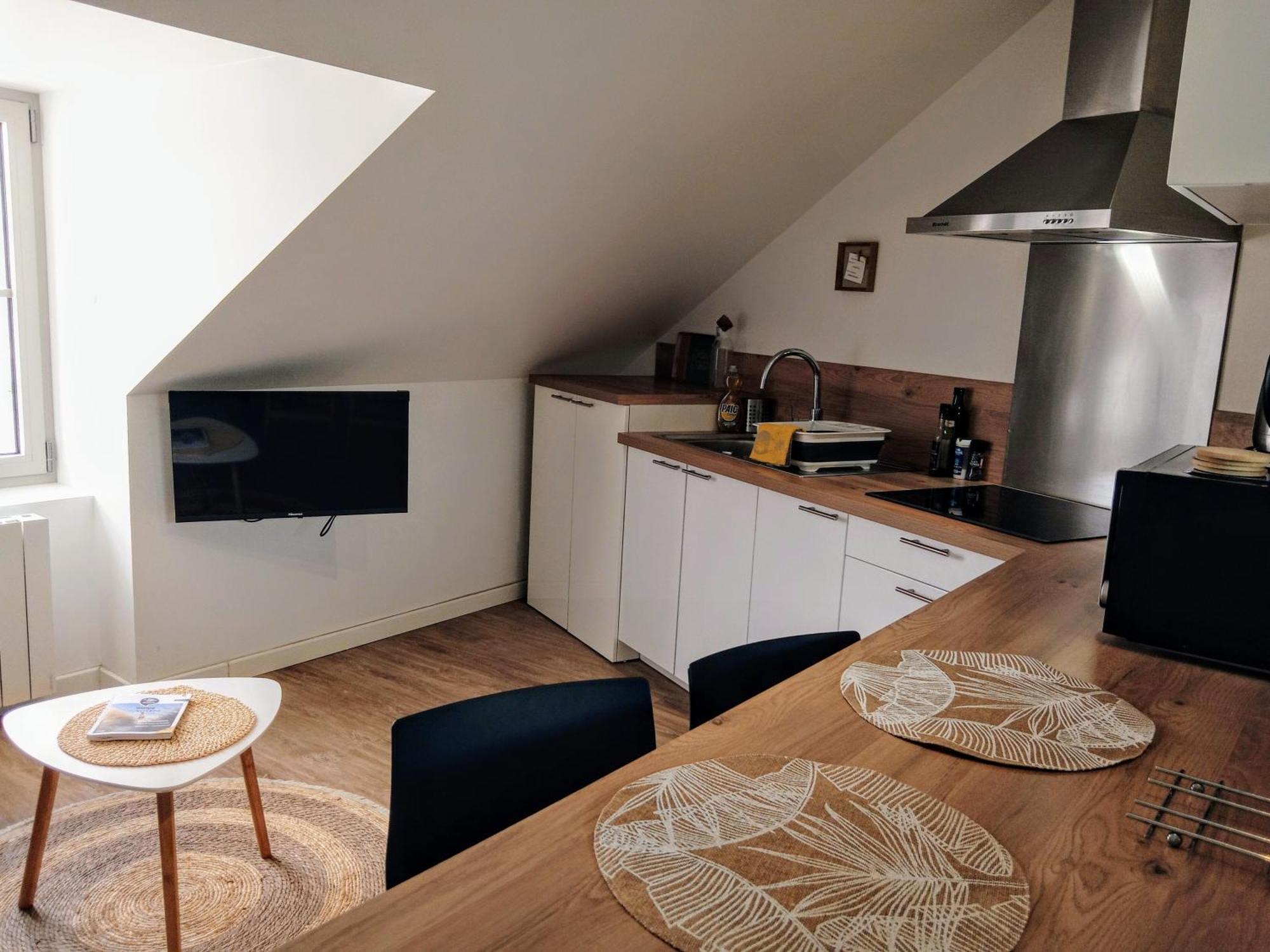 Les Studios De La Gare Linge Cafe The Inclus Wifi Vannes Luaran gambar