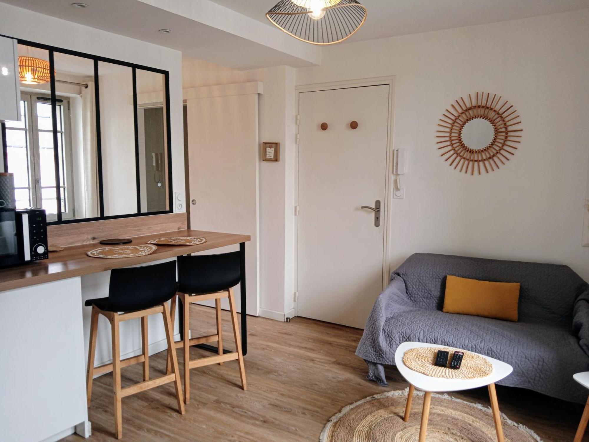 Les Studios De La Gare Linge Cafe The Inclus Wifi Vannes Luaran gambar